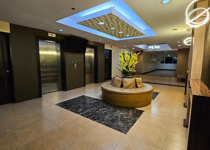 Spacious & Cozy 1-bedroom Apartment, Sleeps 2-4 Manila